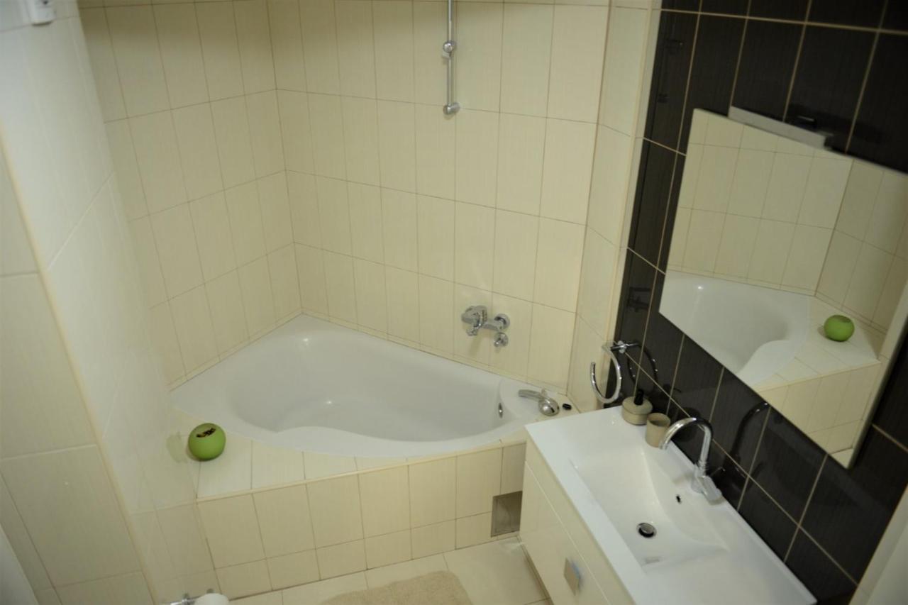 Apartament Centar Bijeljina Zewnętrze zdjęcie